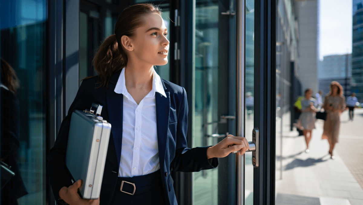FP DUAL
La FP dual tiene la llave para un empleo de futuro y de calidad