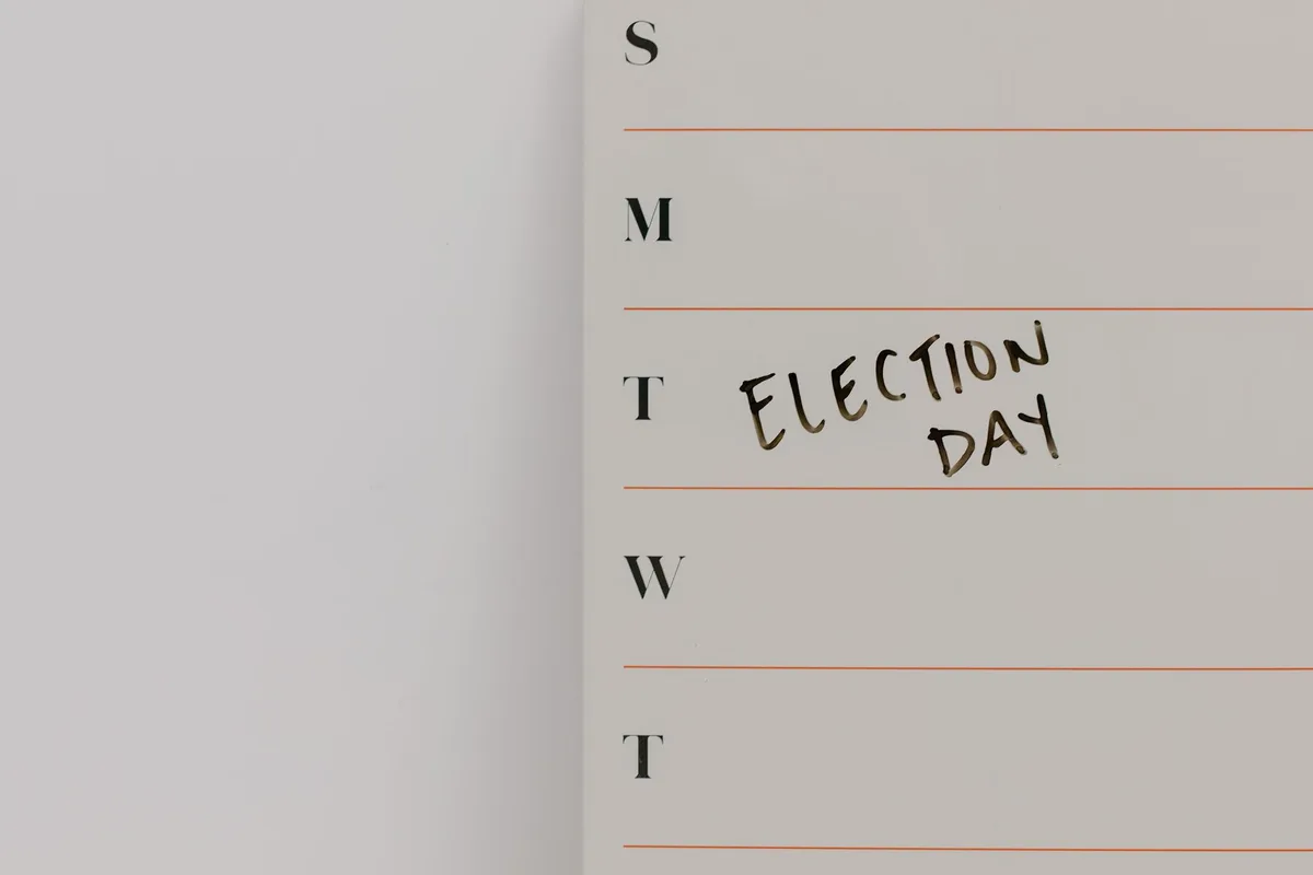 Calendario con fechas de implementación de facturación electrónica obligatoria